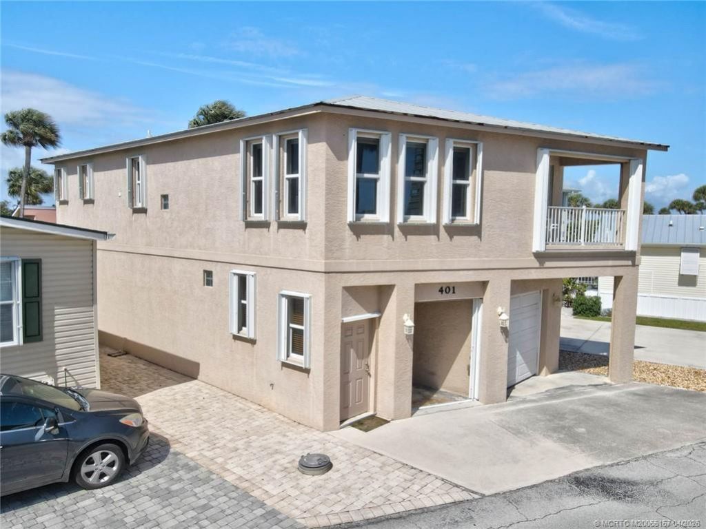 10725 S Ocean Drive, Unit 401, Jensen Beach, FL 34957 Photo