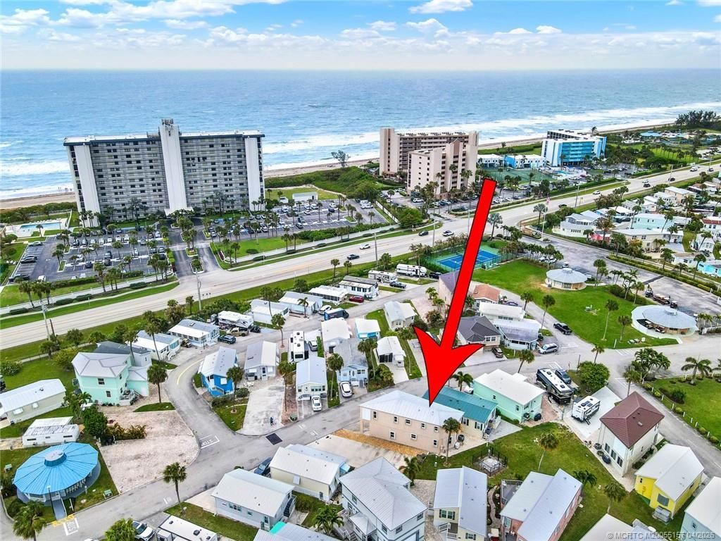 10725 S Ocean Drive, Unit 401, Jensen Beach, FL 34957 Photo
