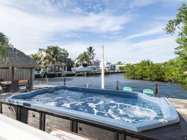 8188 Aviation Boulevard, MARATHON, FL 33050