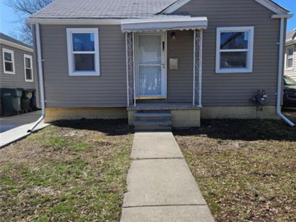 1843 Arlington Avenue, Lincoln Park, MI 48146