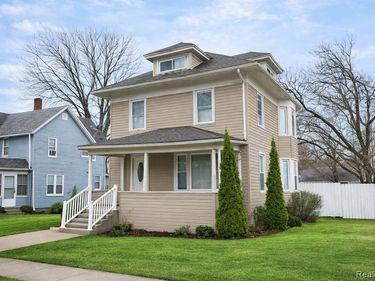 101 N Johnson Street, Pontiac, MI 48341