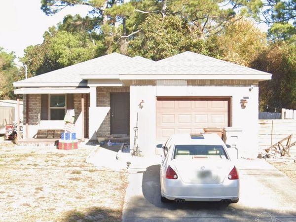 5416 Barbarosa Rd, Gulf Breeze, FL 32563