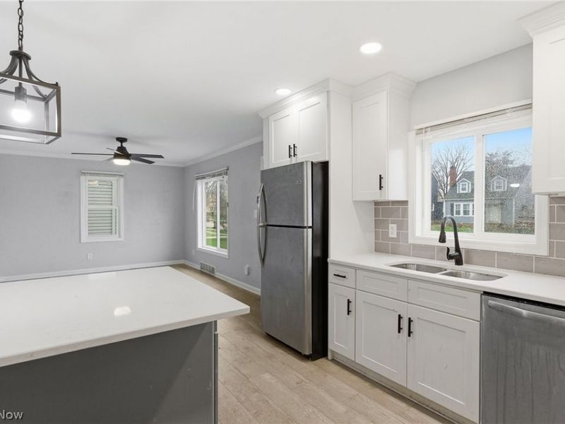 2819 Lincoln Avenue, Parma, OH 44134 Photo 11