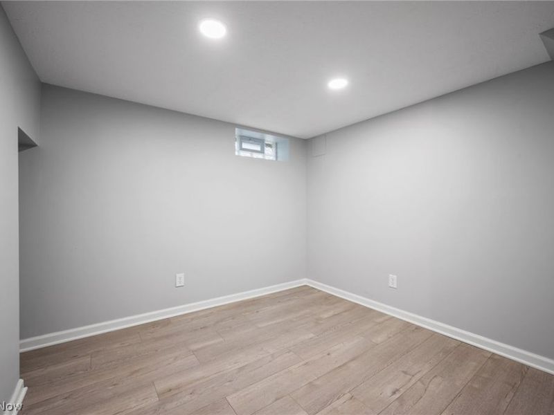 2819 Lincoln Avenue, Parma, OH 44134 Photo 32