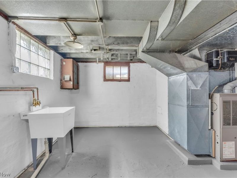 4609 Wichita Avenue , Cleveland, OH 44144 Photo 26