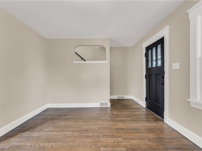 4607 Wichita Avenue, Cleveland, OH 44144 Photo 6