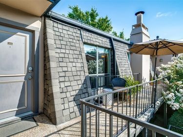 4112 Bowser Avenue, Unit 209, Dallas, TX 75219