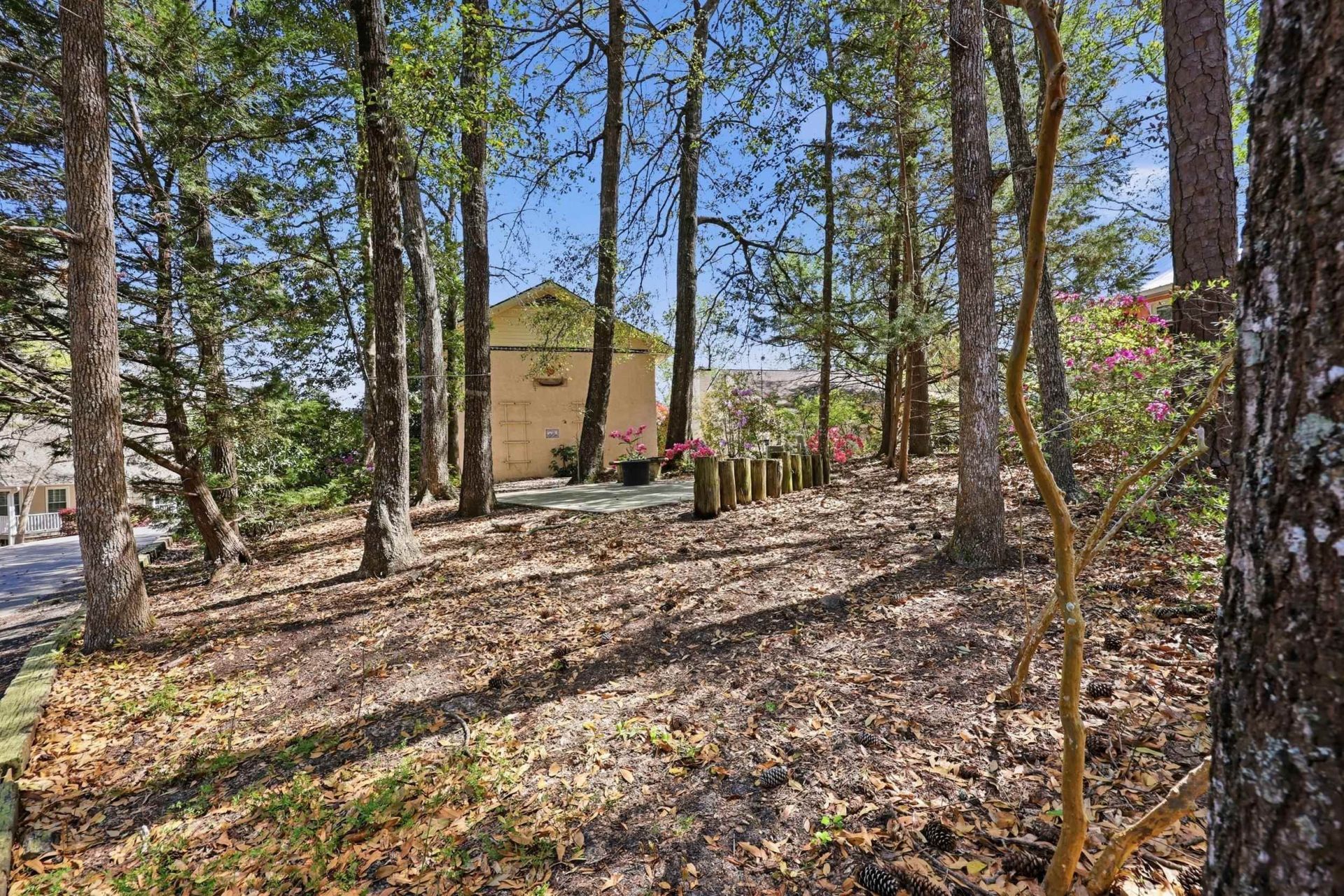 2227 Jefferson Circle Photo 35