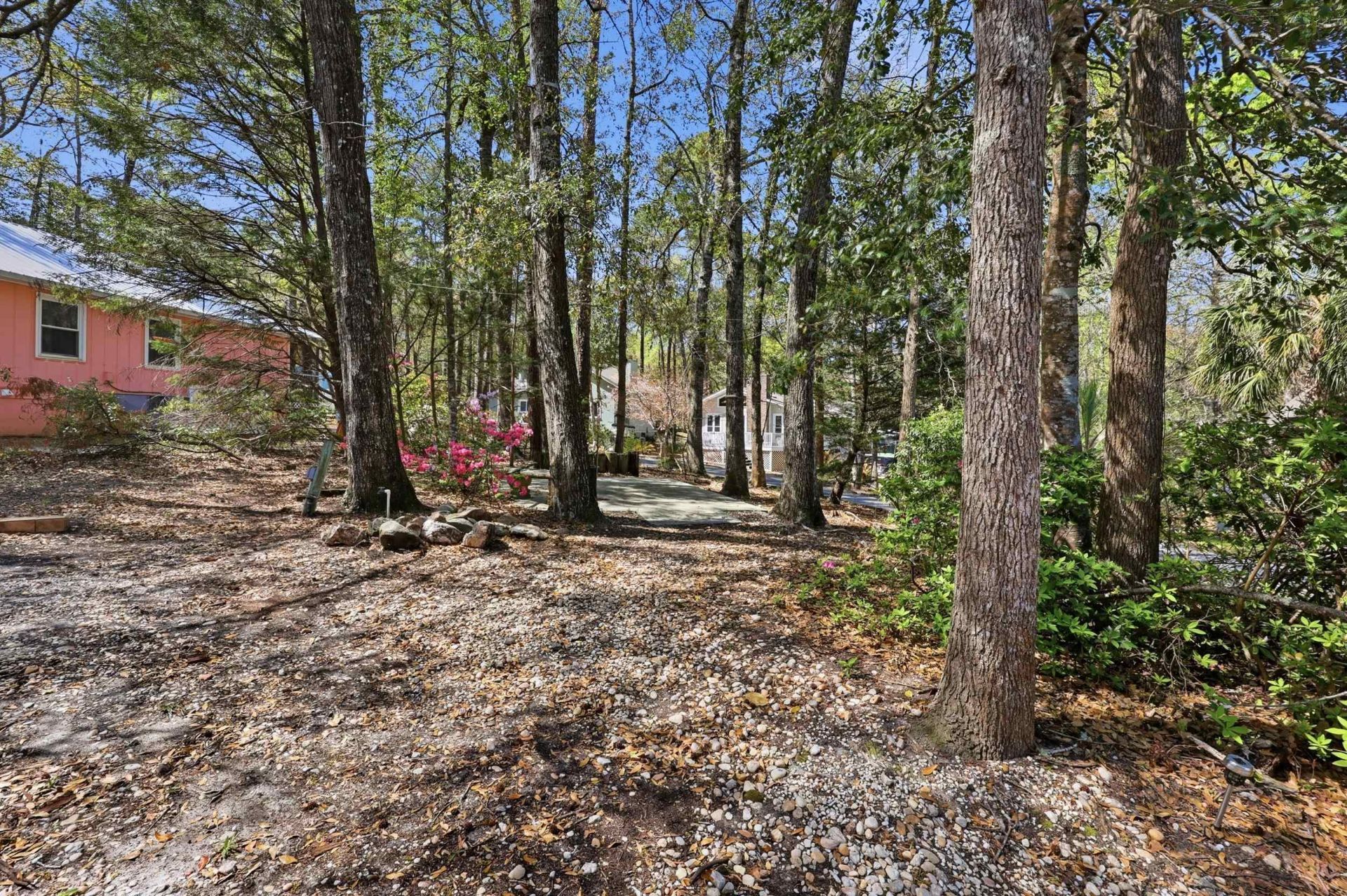 2227 Jefferson Circle Photo 36