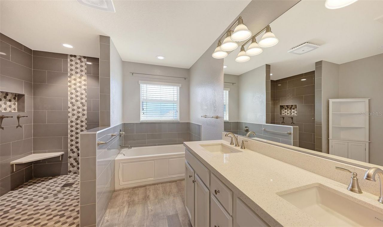 7109 Chatum Light Run, Bradenton, FL 34212 Photo