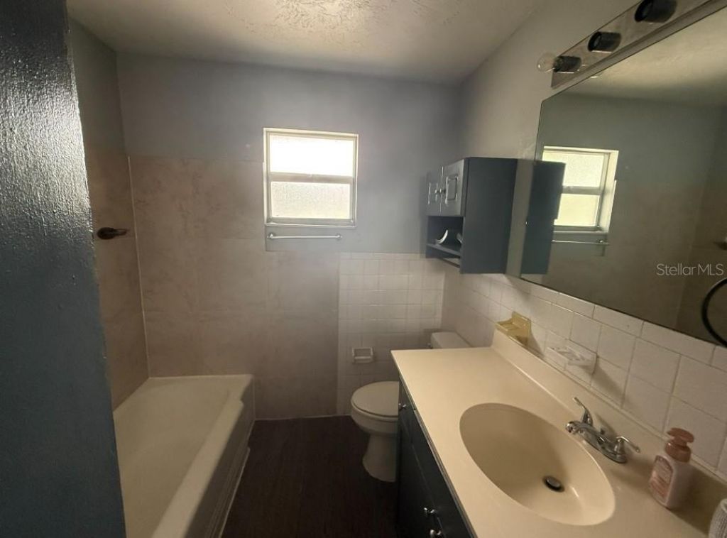 129 N Pompano Avenue , Sarasota, FL 34237 Photo