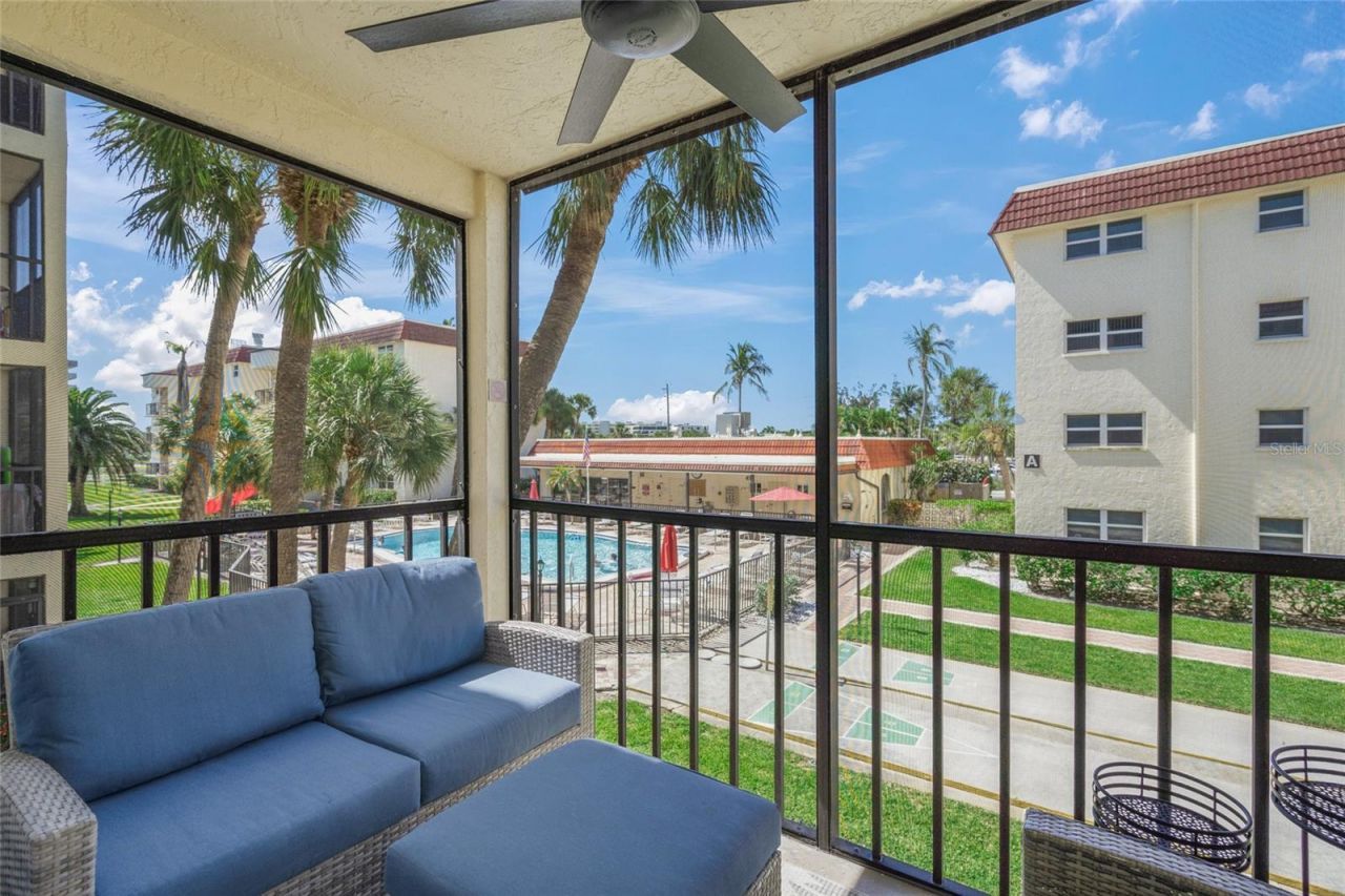 915 Beach Road , Unit 215, Siesta Key, FL 34242 Photo