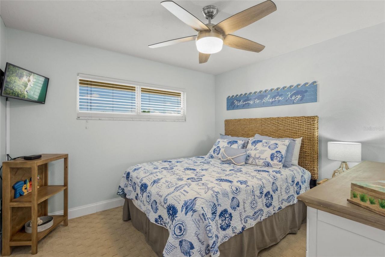 915 Beach Road , Unit 215, Siesta Key, FL 34242 Photo