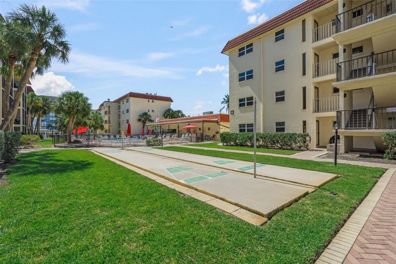 915 Beach Road , Unit 215, Siesta Key, FL 34242 Photo