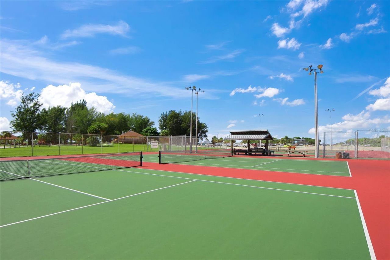 915 Beach Road , Unit 215, Siesta Key, FL 34242 Photo