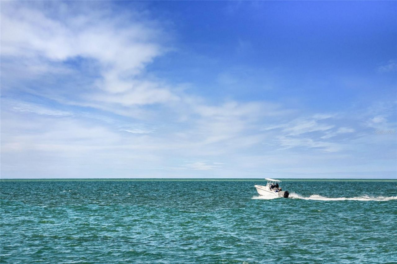 915 Beach Road , Unit 215, Siesta Key, FL 34242 Photo