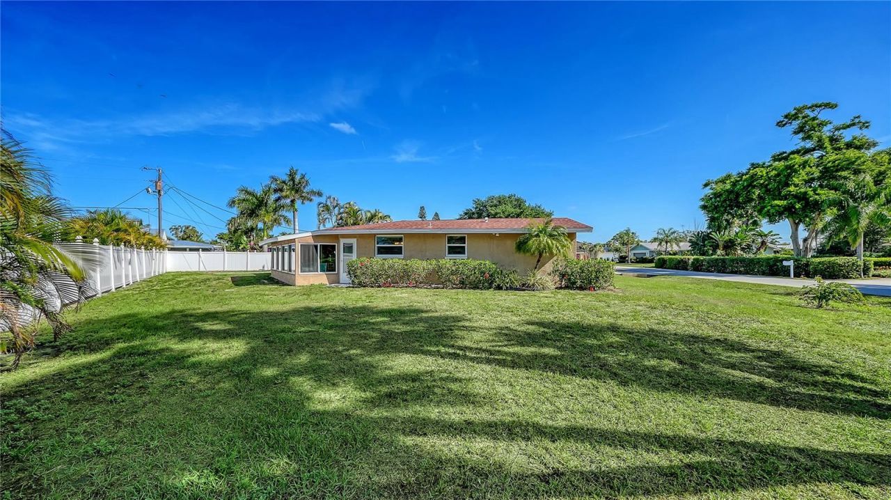 6620 Avenue C, Sarasota, FL 34231 Photo