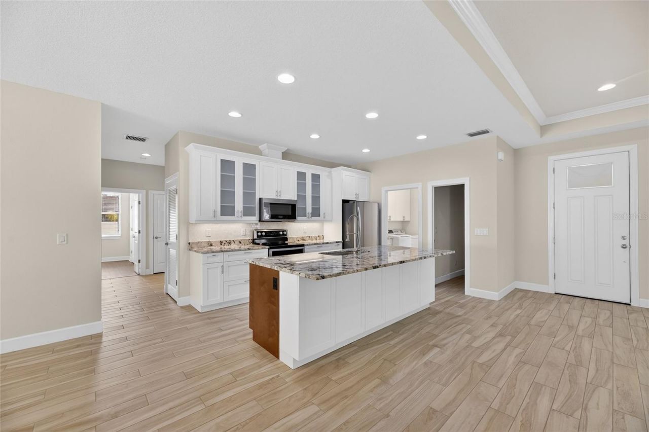 1008 W River Drive, Temple Terrace, FL 33617 Photo