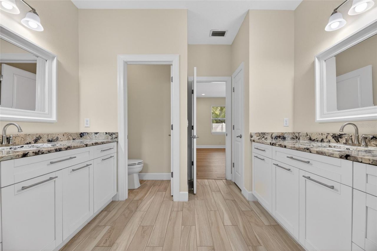 1008 W River Drive, Temple Terrace, FL 33617 Photo