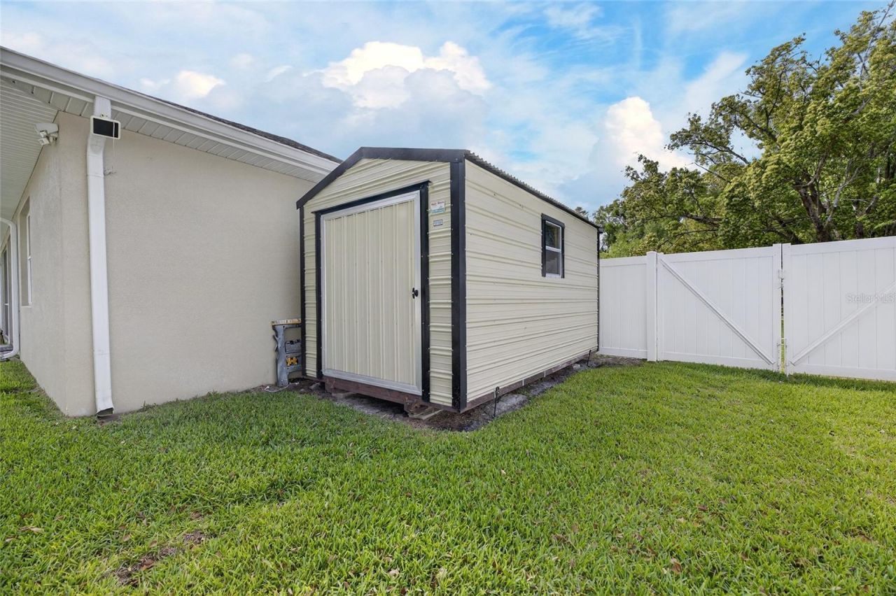 1008 W River Drive, Temple Terrace, FL 33617 Photo