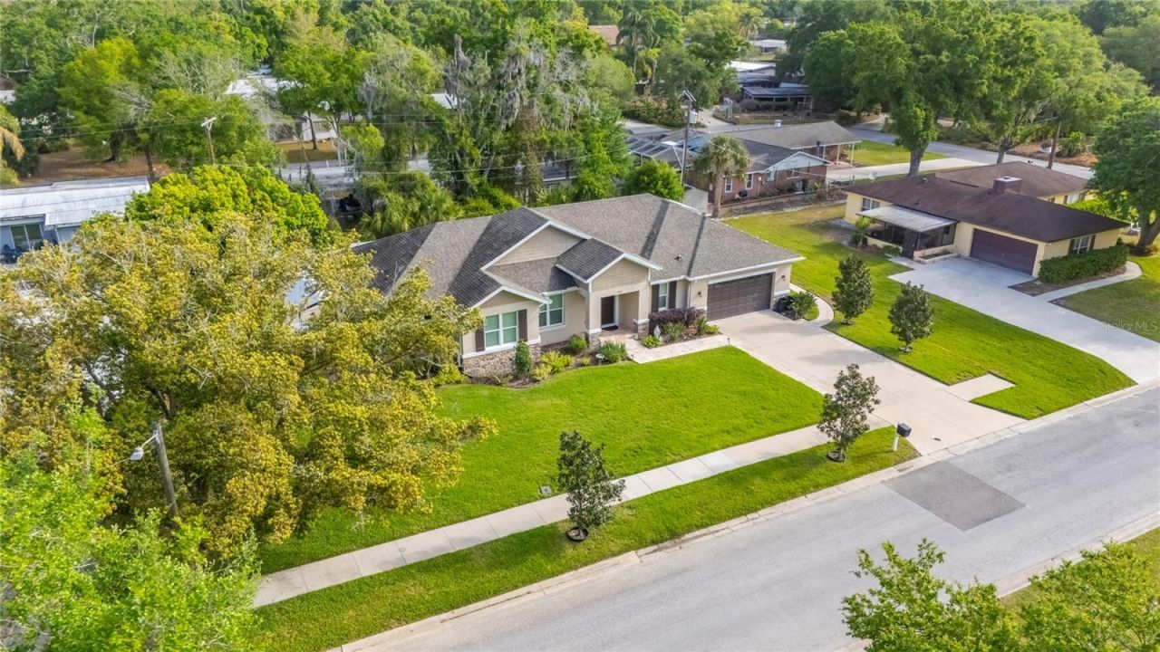 1008 W River Drive, Temple Terrace, FL 33617 Photo