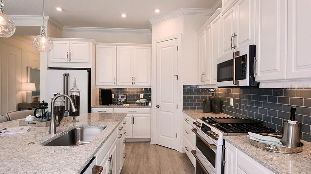 3208 Vicenza Court, Bradenton, FL 34211 Photo