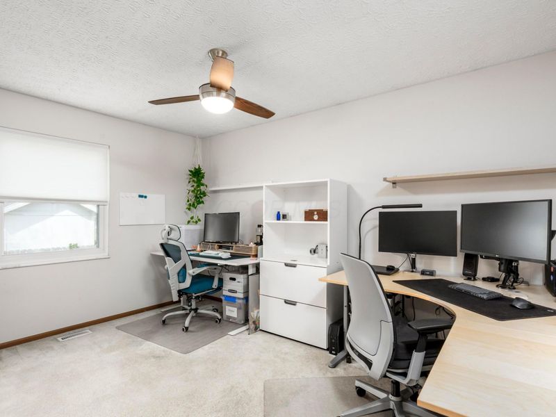 6833 Spruce Pine Drive, Columbus, OH 43235 Photo 14