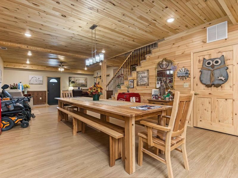 427 Maple Avenue , Utica, OH 43080 Photo 11