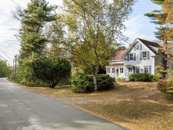 576 Back River Road, Boothbay, ME 04537