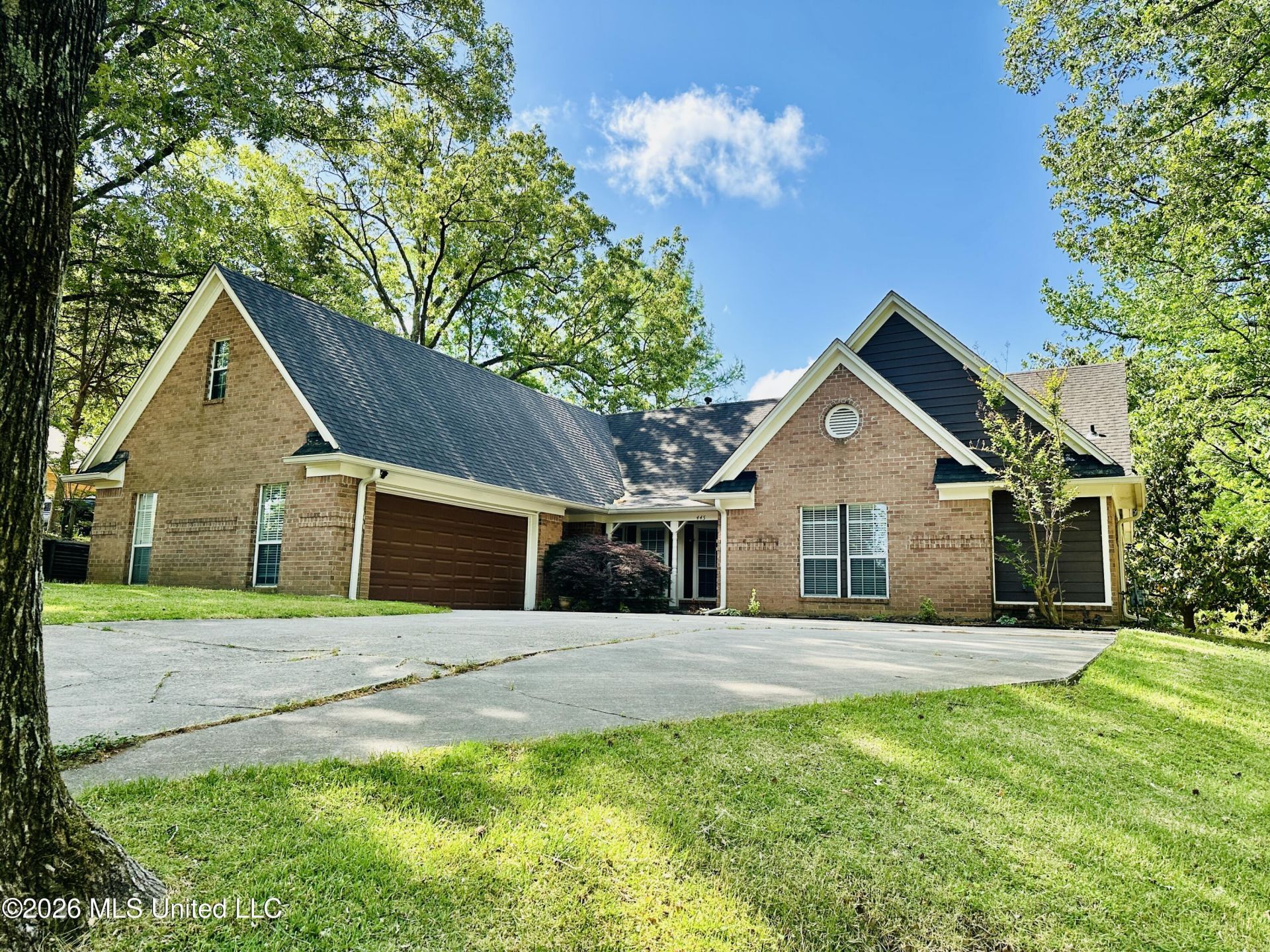 445 Augusta Drive, Hernando, MS 38632 Main Photo