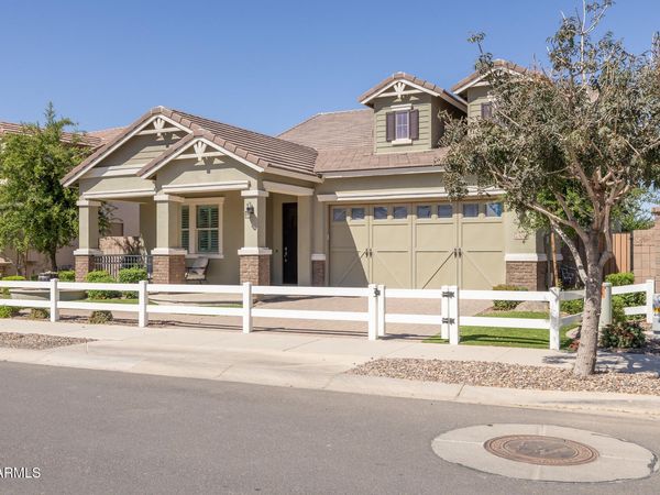 23040 E ARROWHEAD Trail, Queen Creek, AZ 85142