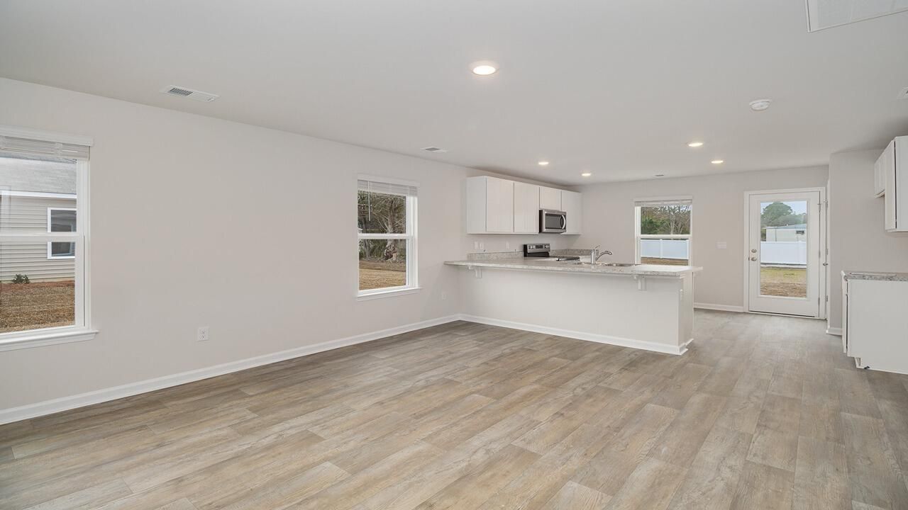 141 Hale Road Photo 20