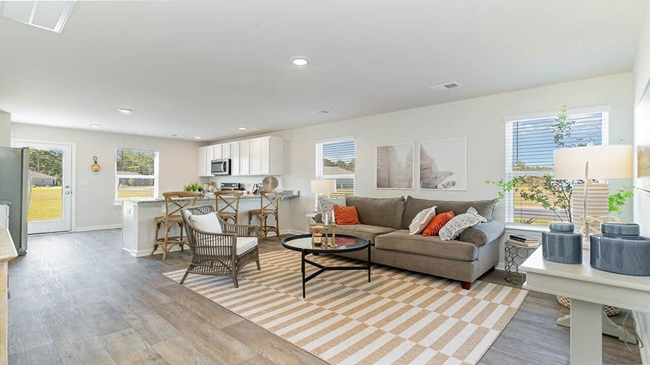 141 Hale Road Photo 6