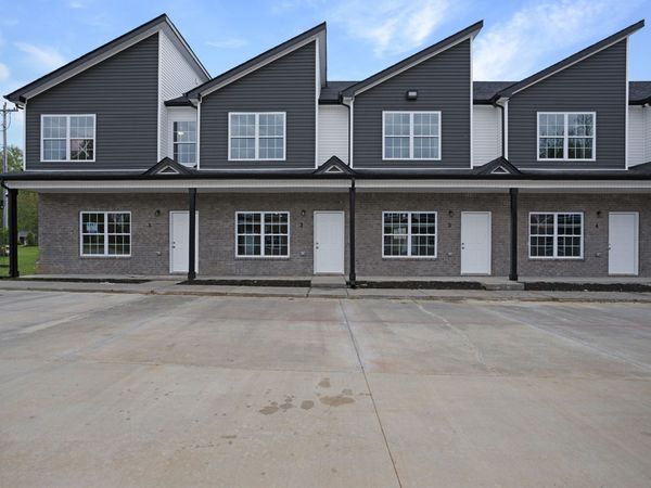 156 Excell Rd, Unit 19, Clarksville, TN 37043