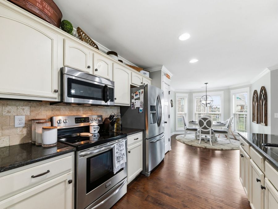 Property Image 28