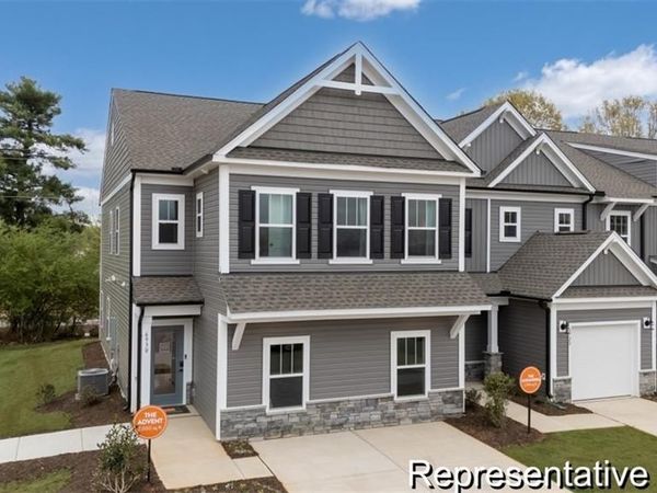 4218 Arable Street , Unit 222, Thomasville, NC 27360