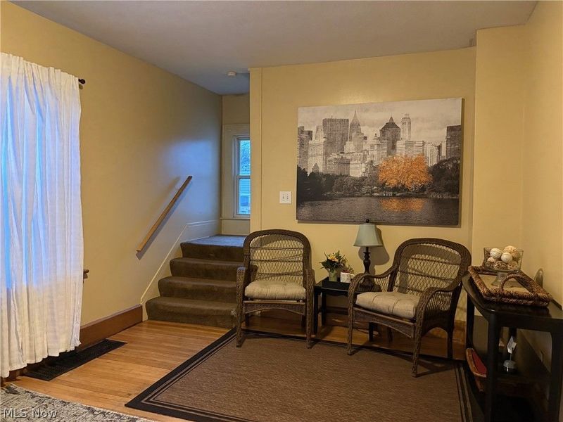 733 Damon Street, Akron, OH 44310 Photo 4