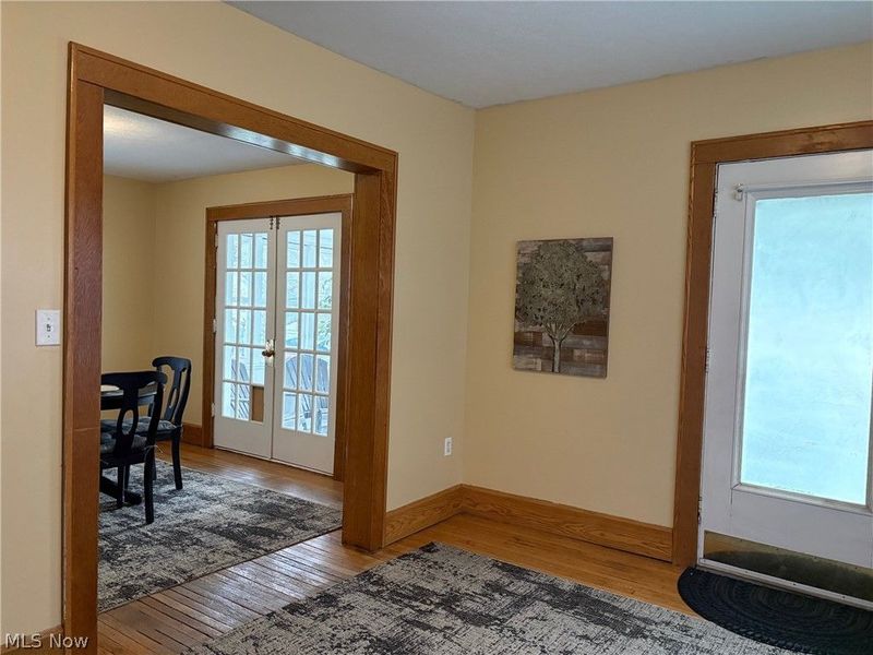 733 Damon Street, Akron, OH 44310 Photo 7