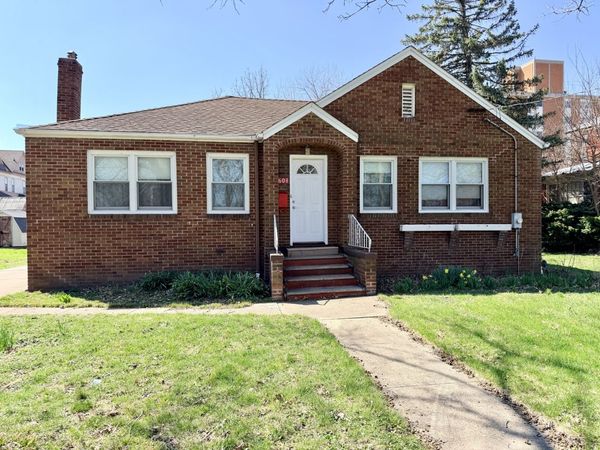 608 N Shabbona Street , Streator, IL 61364