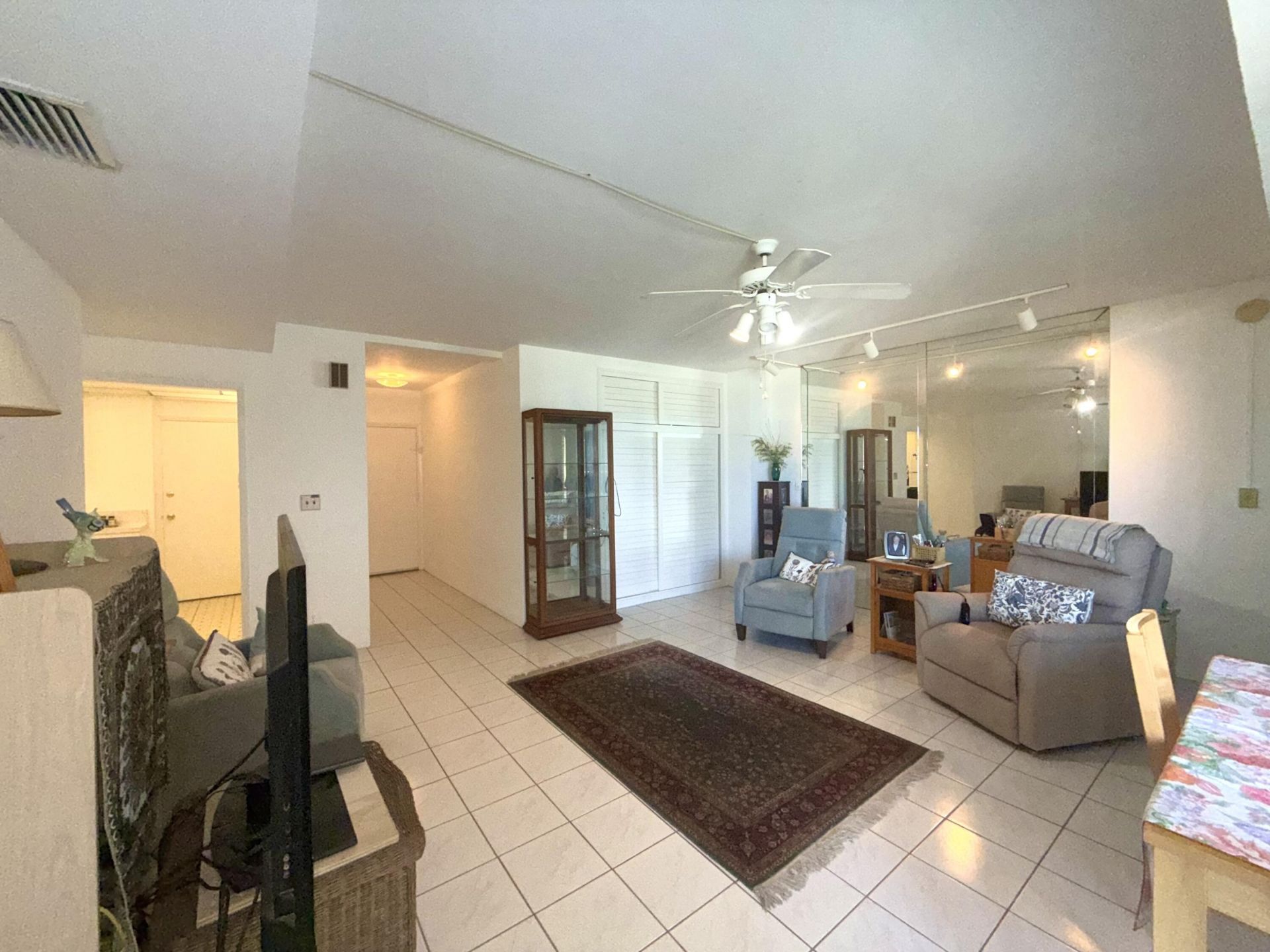 3233 NE 34th Street, Unit 1112, Fort Lauderdale, FL 33308 Photo
