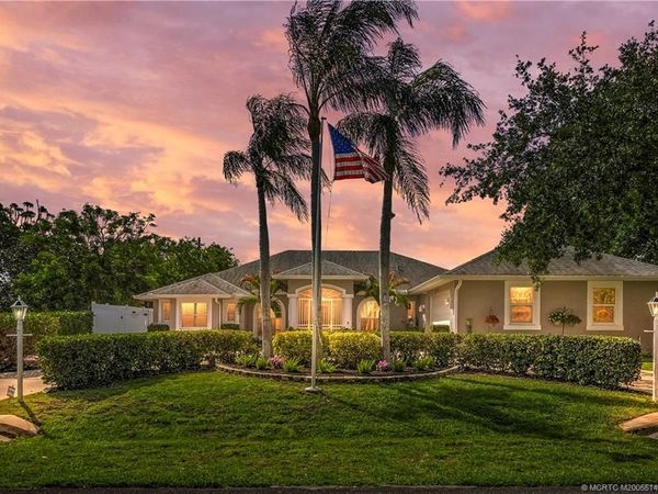 5688 SE Pot O Gold Place, Stuart, FL 34997