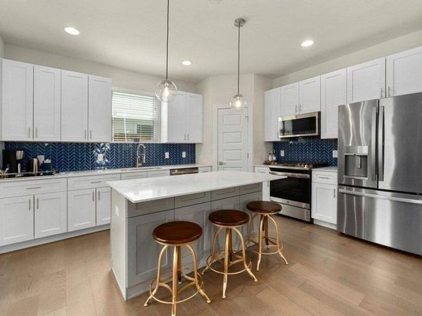 913 Valdez ST, Austin, TX 78741
