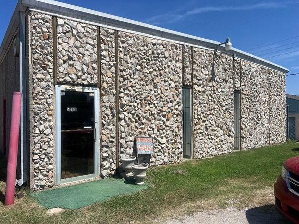 4601 NW 9th Street, Oklahoma City, OK 73127