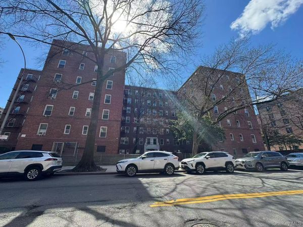 144-44 41st Avenue, Unit 2B, Flushing, NY 11355