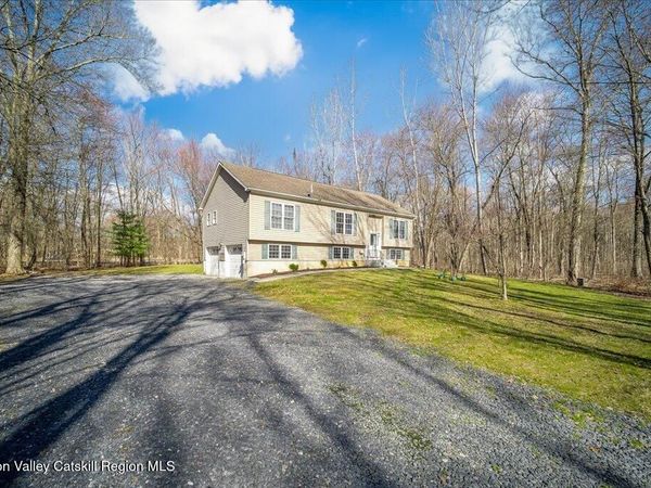 237 S Ohioville Road, New Paltz, NY 12561