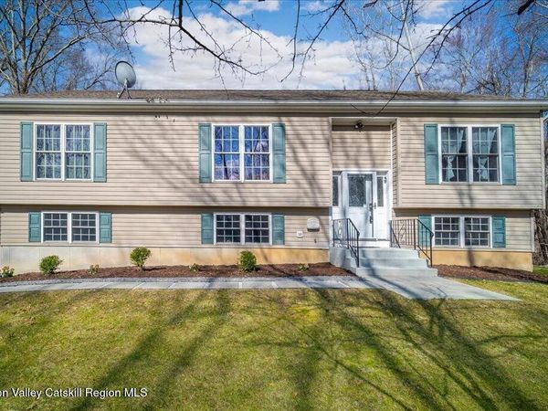 237 S Ohioville Road, New Paltz, NY 12561