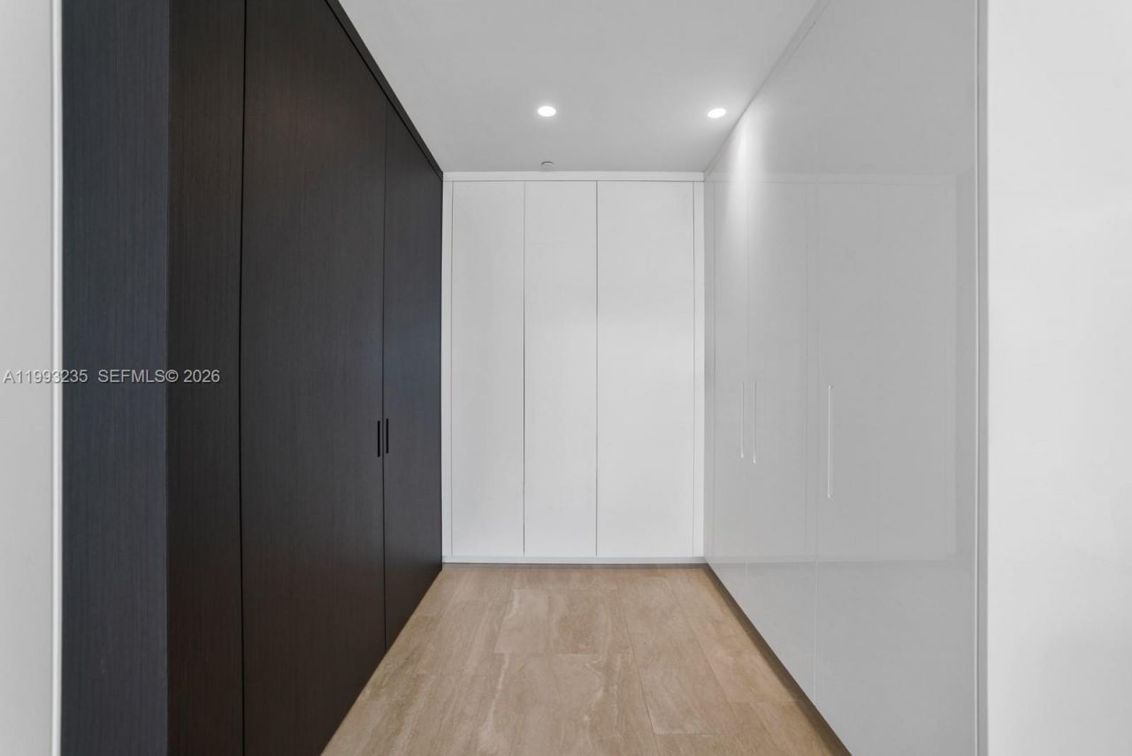 9111 Collins Ave , Unit N-717, Surfside, FL 33154 Photo