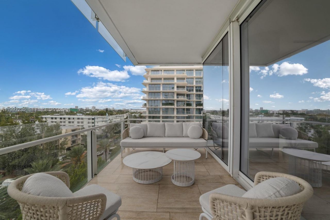 9111 Collins Ave , Unit N-717, Surfside, FL 33154 Photo