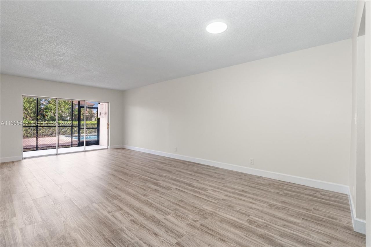 8705 NW 38th Dr, Unit 3A, Coral Springs, FL 33065 Photo