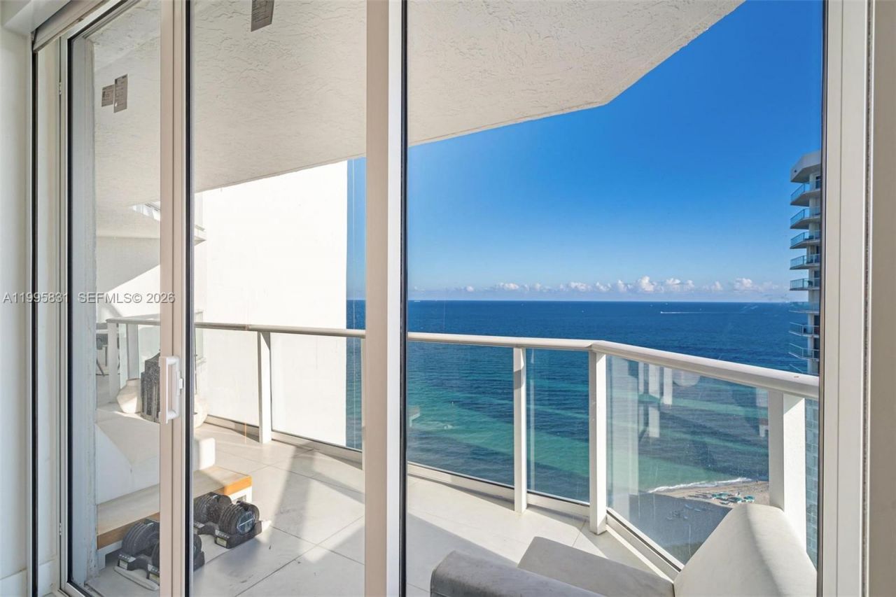 16485 Collins Ave , Unit 2438, Sunny Isles Beach, FL 33160 Photo